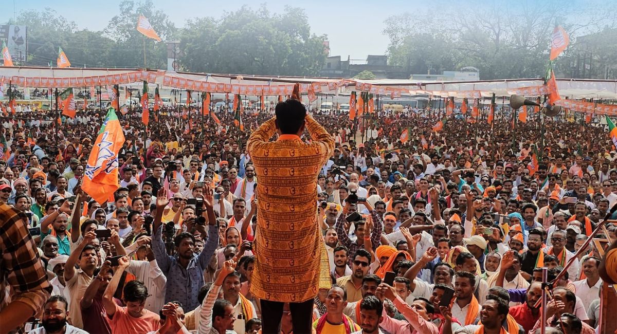 namankzan-raili-me-bjp-ne-dikhya-dam